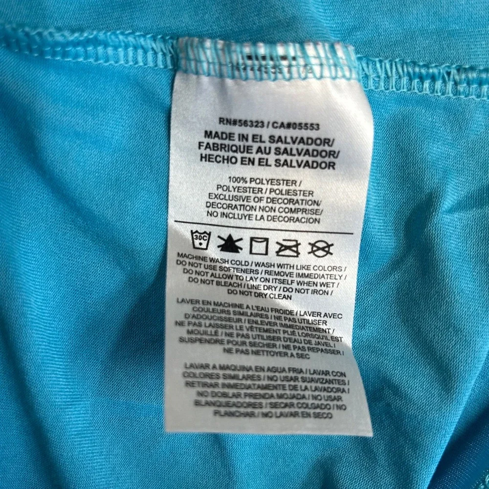 Nike Womens Dri-FIT V-Neck Athletic T-Shirt Turquoise Blue Small 684683-418